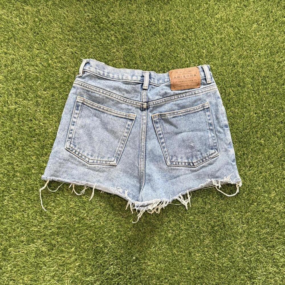 Vintage 90s Light Wash High Waisted Jean Shorts Waist 25